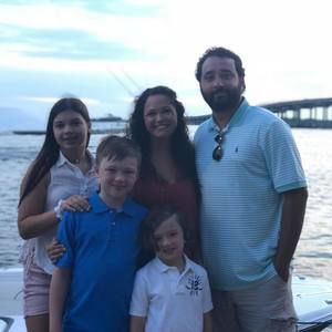 Meet your Posher, Julia